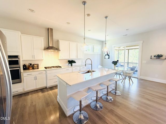 212 Moore Hill Way, Holly Springs, NC 27540