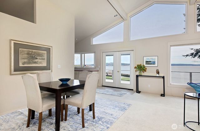 2693 North Bluff Road, Greenbank, WA 98253