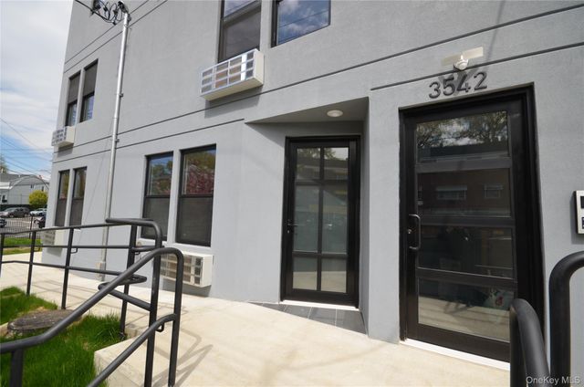 3542 Tiemann Avenue, Bronx, NY 10469
