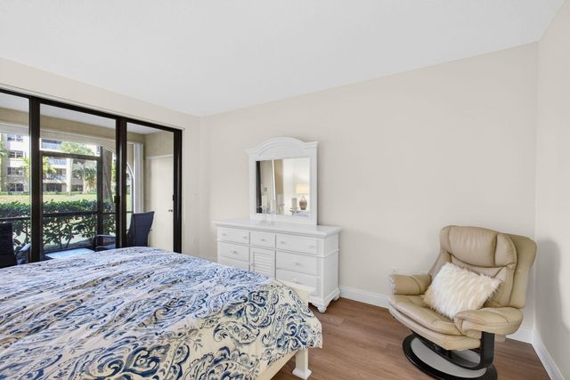 400 Uno Lago Drive 103, Juno Beach, FL 33408