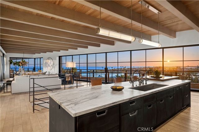 2804 Ocean, Corona Del Mar, CA 92625
