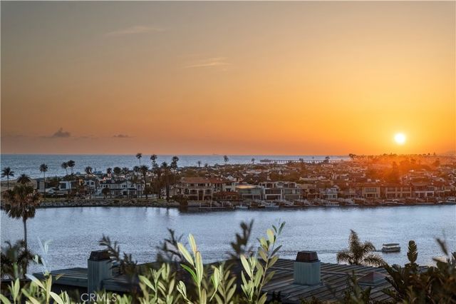 2804 Ocean, Corona Del Mar, CA 92625