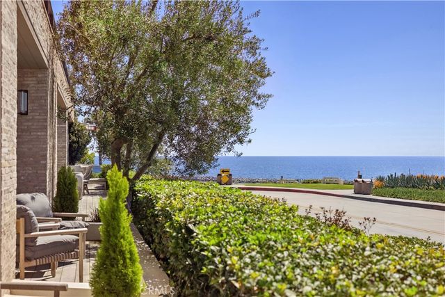 2804 Ocean, Corona Del Mar, CA 92625