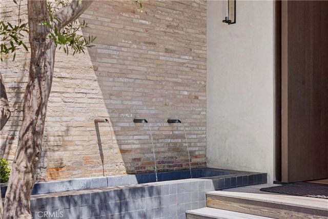 2804 Ocean, Corona Del Mar, CA 92625