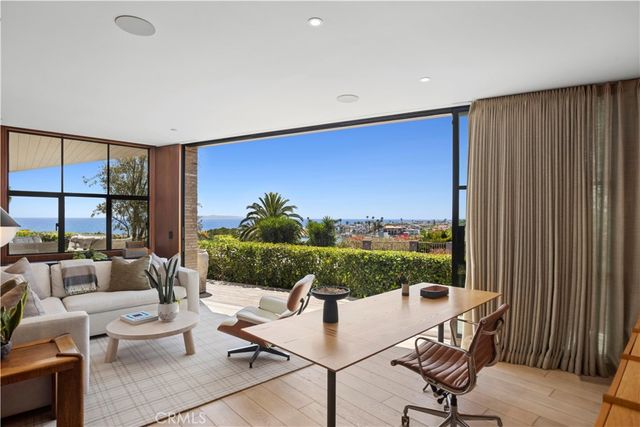 2804 Ocean, Corona Del Mar, CA 92625