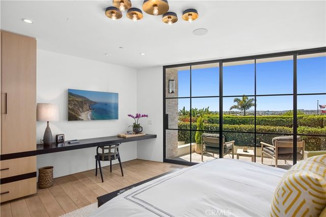 2804 Ocean, Corona Del Mar, CA 92625