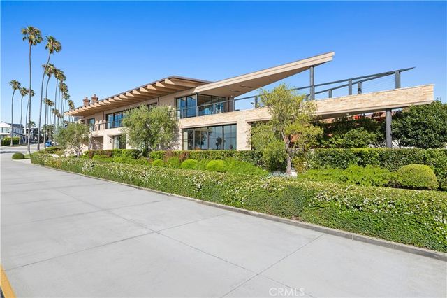 2804 Ocean, Corona Del Mar, CA 92625