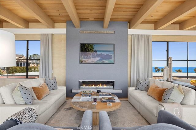 2804 Ocean, Corona Del Mar, CA 92625