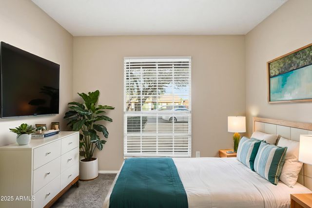 1317 W ESTRELLA Drive, Chandler, AZ 85224