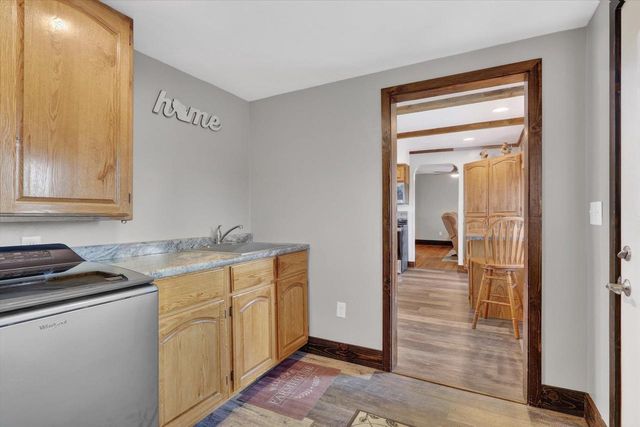 8357 Territorial Road, Evansville, WI 53536