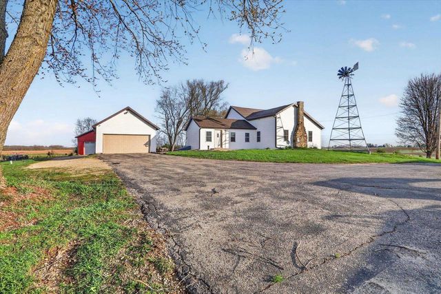 8357 Territorial Road, Evansville, WI 53536