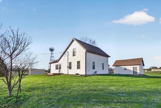 8357 Territorial Road, Evansville, WI 53536