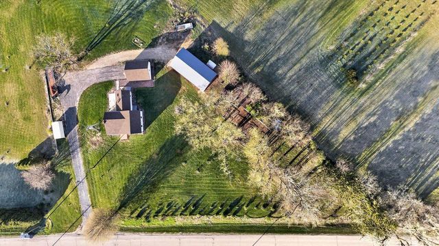 8357 Territorial Road, Evansville, WI 53536