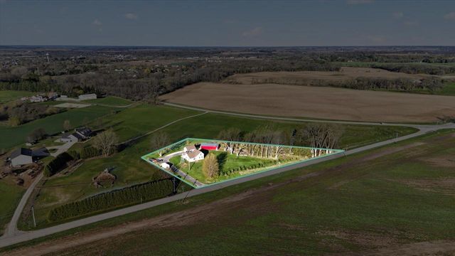 8357 Territorial Road, Evansville, WI 53536