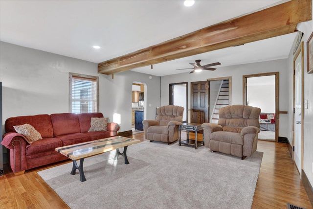 8357 Territorial Road, Evansville, WI 53536