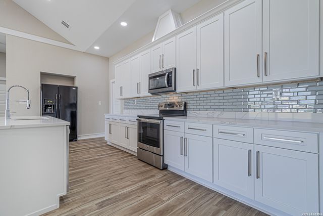 16923 Rancho Escondido, Atascosa, TX 78002