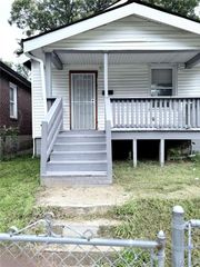 5651 Highland Avenue, St Louis, MO 63112