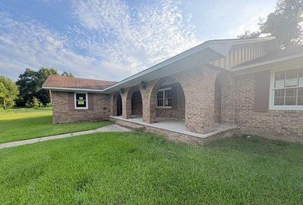 9885 East Avenue, Theodore, AL 36582 — photo 2