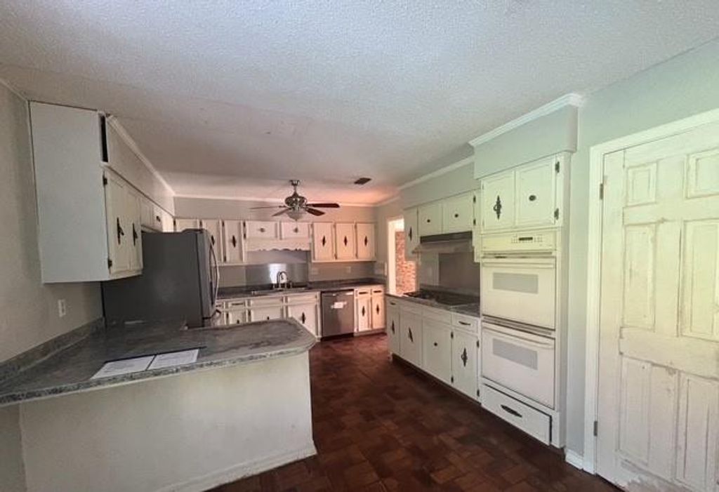 9885 East Avenue, Theodore, AL 36582 — photo 4