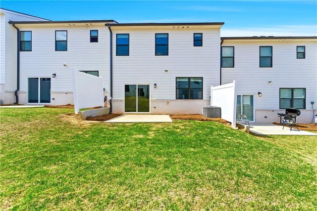 1905 Westwind Street, Lawrenceville, GA 30043