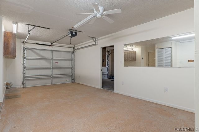239 SE Paradise Point Road, Crystal River, FL 34429