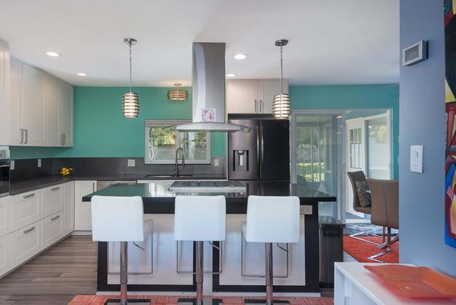 64 Calle De Estrellas, Palm Springs, CA 92264