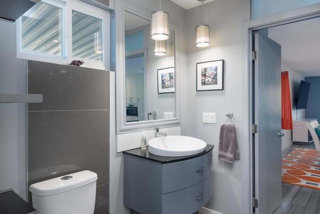 64 Calle De Estrellas, Palm Springs, CA 92264