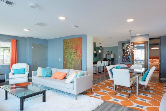 64 Calle De Estrellas, Palm Springs, CA 92264