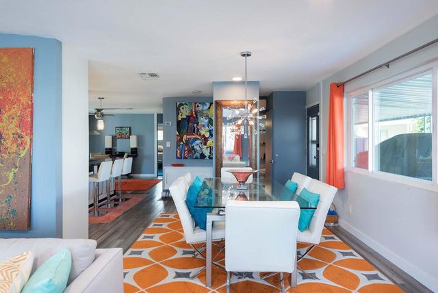 64 Calle De Estrellas, Palm Springs, CA 92264