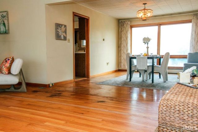 54850 County Line Road, New Carlisle, IN 46552