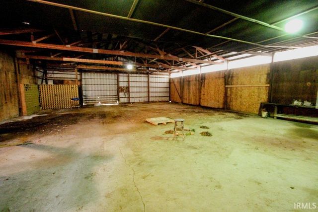 54850 County Line Road, New Carlisle, IN 46552