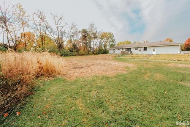 54850 County Line Road, New Carlisle, IN 46552