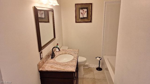 3730 S Sunnyfield Drive, Copley, OH 44321