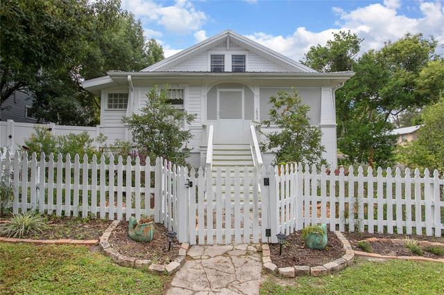 1056 STEVENS STREET, Lake Helen, FL 32744