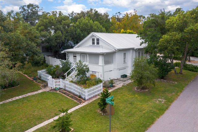 1056 STEVENS STREET, Lake Helen, FL 32744