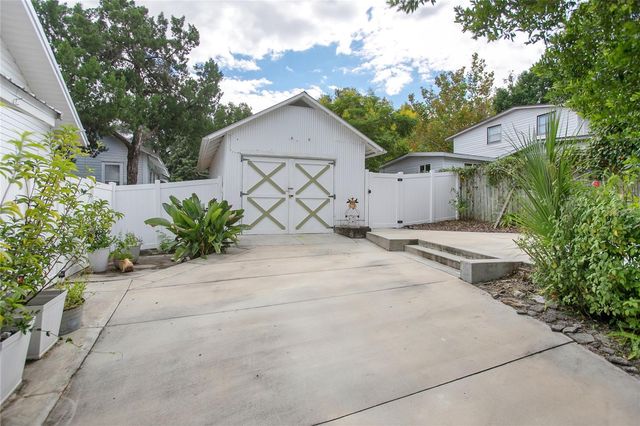 1056 STEVENS STREET, Lake Helen, FL 32744