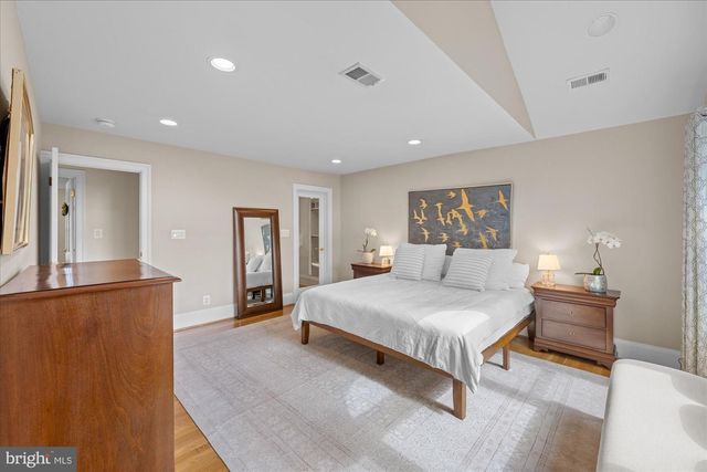 816 CONSTELLATION DR, Great Falls, VA 22066