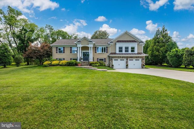 816 CONSTELLATION DR, Great Falls, VA 22066