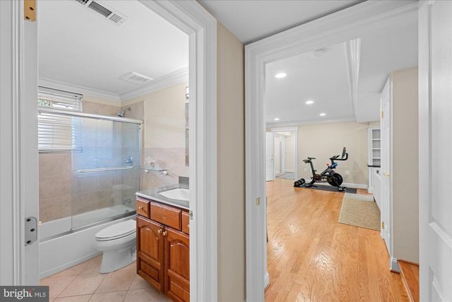 816 CONSTELLATION DR, Great Falls, VA 22066
