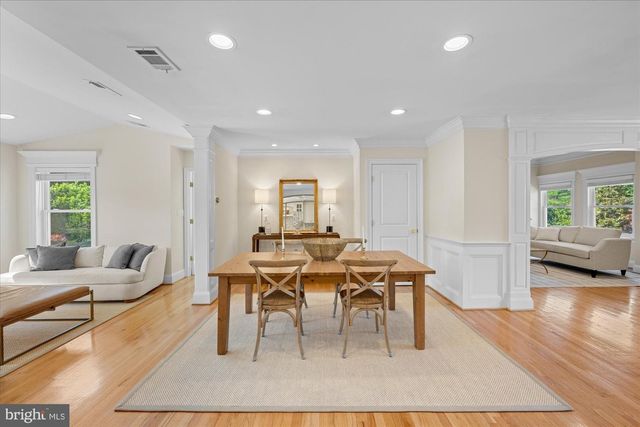816 CONSTELLATION DR, Great Falls, VA 22066