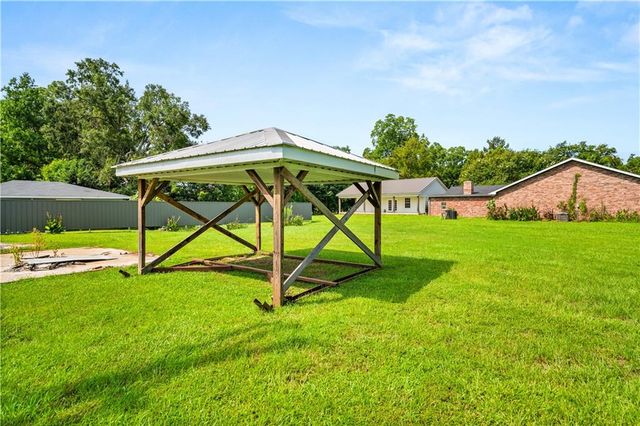 105 HILDA Lane, Marksville, LA 71351