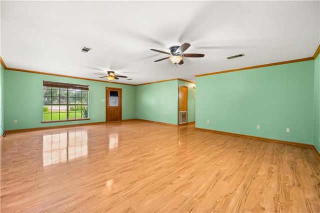 105 HILDA Lane, Marksville, LA 71351