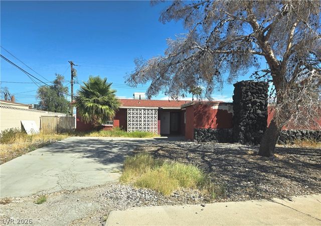 872 Count Wutzke Avenue, Las Vegas, NV 89119