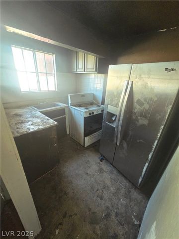 872 Count Wutzke Avenue, Las Vegas, NV 89119