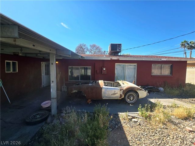 872 Count Wutzke Avenue, Las Vegas, NV 89119