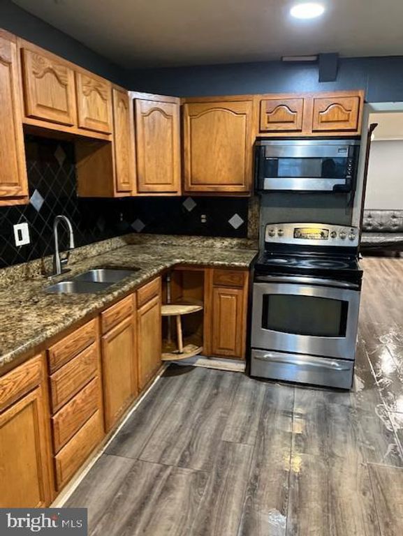 Image 4 of property listing at 11879 OLD COLUMBIA PIKE #70, Silver Spring, MD 20904