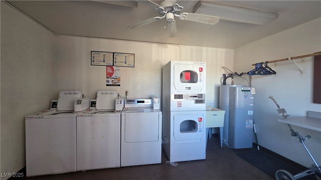 797 East Harmon Avenue 14, Las Vegas, NV 89119