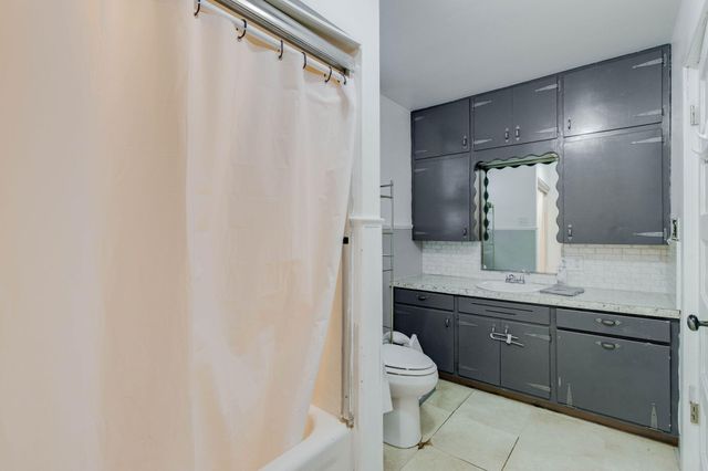 608 W Pearl Street 608 W Pearl Street, Wapakoneta, OH 45895