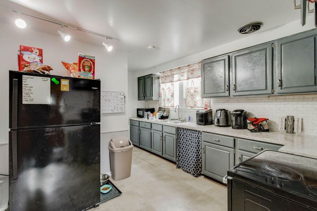 608 W Pearl Street 608 W Pearl Street, Wapakoneta, OH 45895