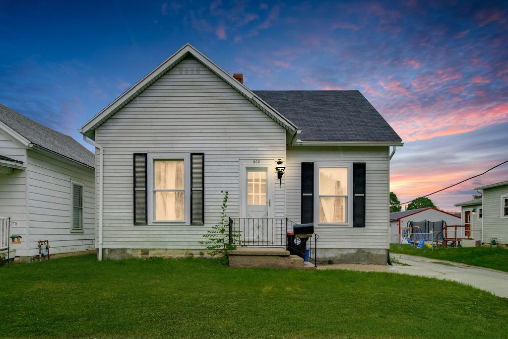 608 W Pearl Street 608 W Pearl Street, Wapakoneta, OH 45895